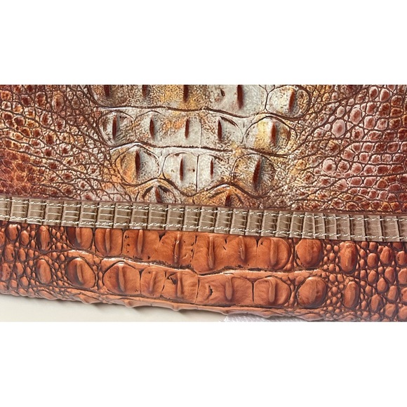 Brahmin Hillary - Picture 8 of 8